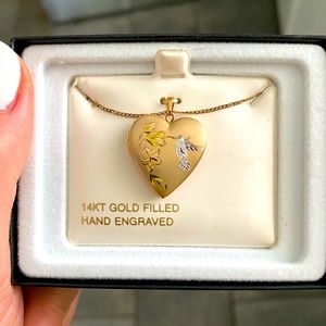 14K Gold filled Hummingbird heart shaped locket ♥️
